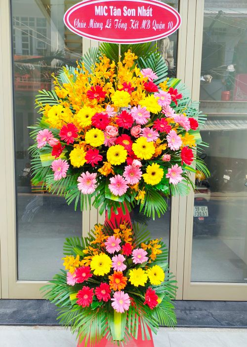 Kệ hoa khai trương quận 10